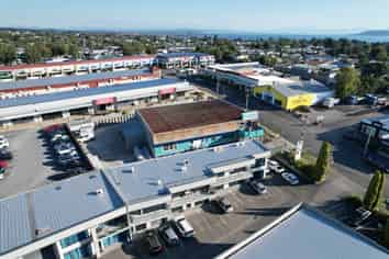 Quality Commercial Office Unit