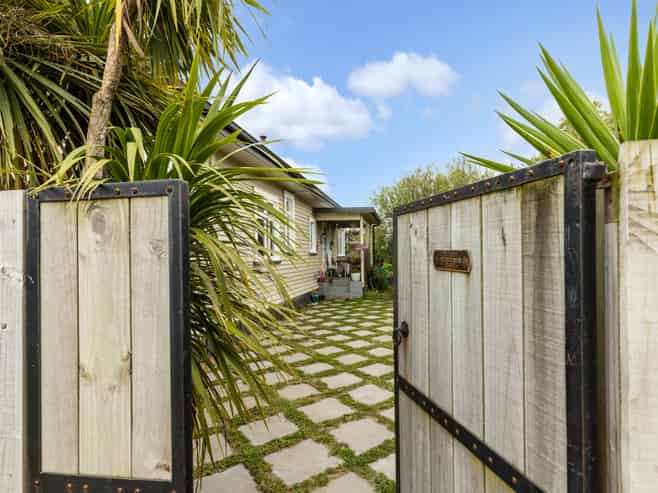 67 Seddon Street, Ward