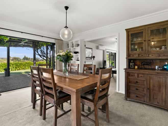 65 Hikanui Drive, Havelock North