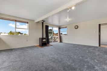 5 Convair Crescent, Mangere