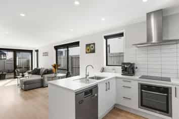 14 Propeller Avenue, Whenuapai