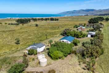 212 Flat Point Road, Flat Point