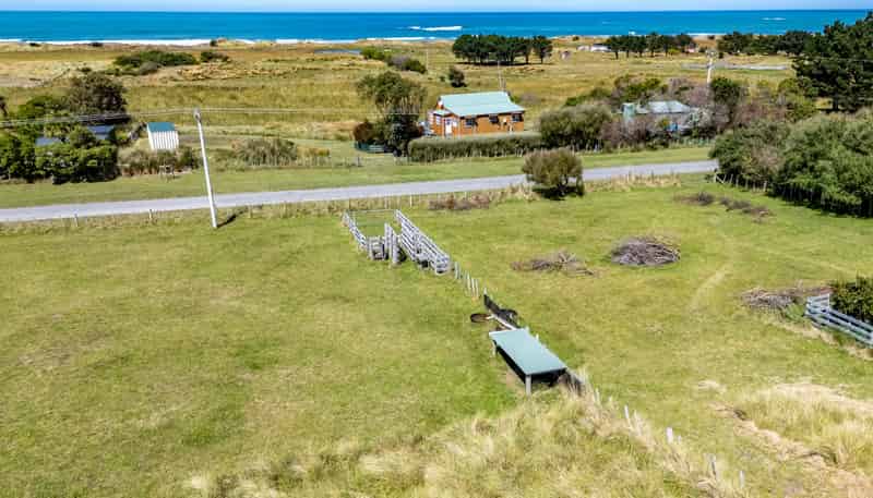 212 Flat Point Road, Masterton