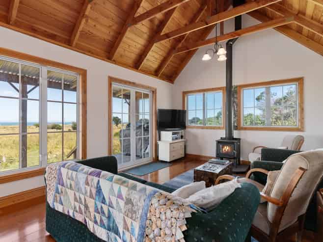 212 Flat Point Road, Flat Point