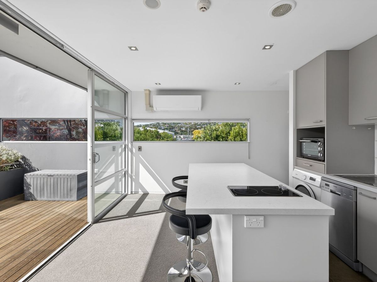 8/8A Settlers Crescent, FERRYMEAD, Christchurch City, Canterbury - Photo 3