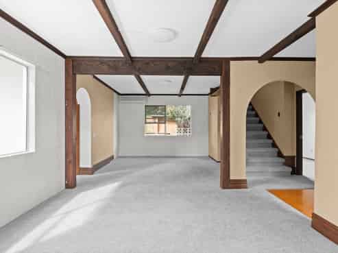 16 Knighton Road, Hillcrest