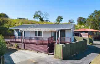 1/76 Chilcott Road, Henderson