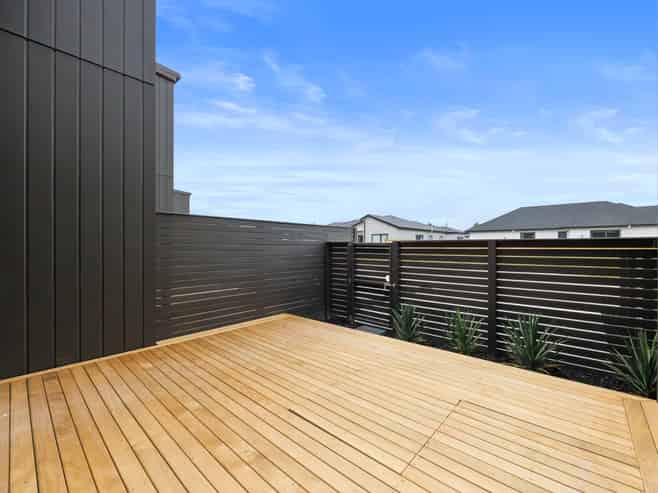 119 Otuwairoa Esplanade, Opaheke