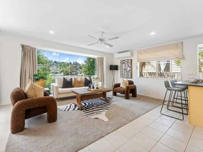 2 Greenleaf Way, Northcross