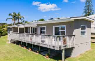 5 Heather Street, Mangawhai Heads