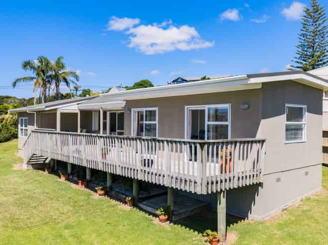 5 Heather Street, Mangawhai Heads