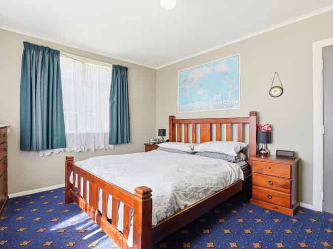 111 Carlton Avenue, Tawhero