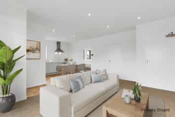 2/500 Te Atatu Road, Te Atatu Peninsula