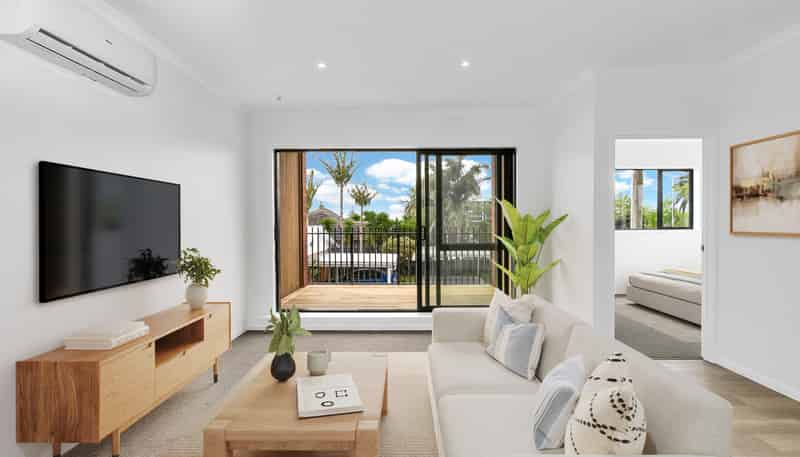 2/500 Te Atatu Road, Te Atatu Peninsula