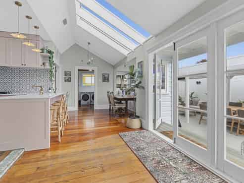 18 Morley Street, New Plymouth