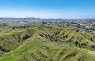 1823 Opaki Kaiparoro Road, Mauriceville