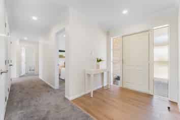 29 Leafield Crescent, Henderson