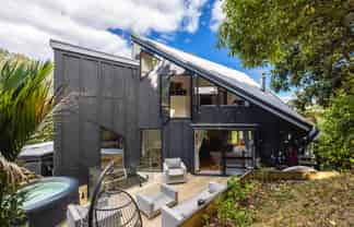 39 Wilma Road, Ostend