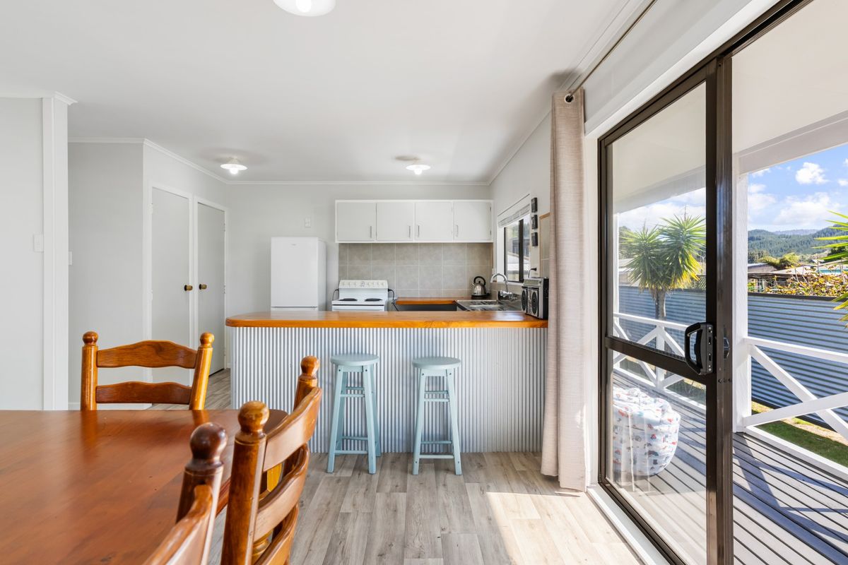 Fresh, Fully Renovated and Ready for You - Ansicht 3