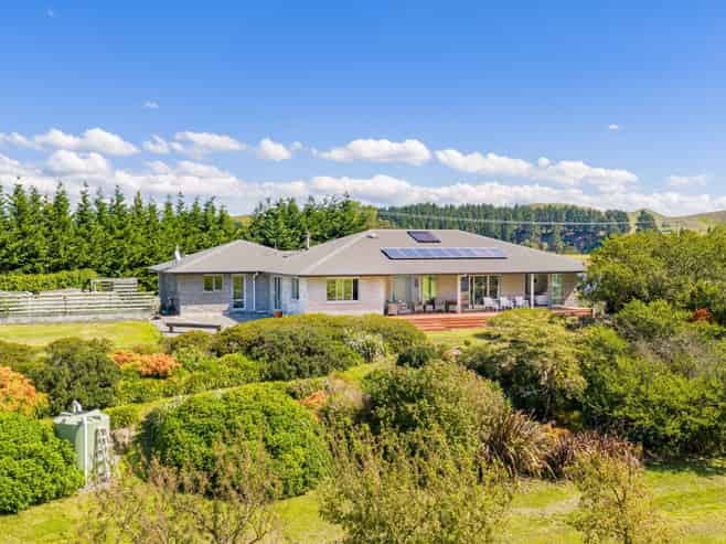 1127 Pourerere Road, Omakere