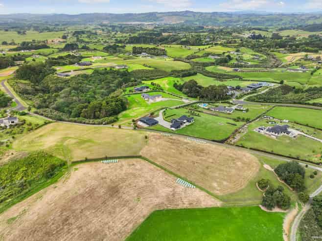 1 Donald Gavin Way, 52 & 61 Gordon Francis Drive, Pukekohe East