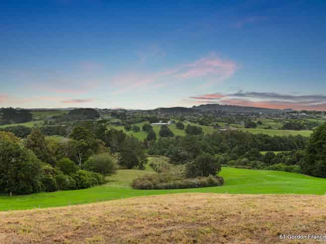 1 Donald Gavin Way, 52 & 61 Gordon Francis Drive, Pukekohe East