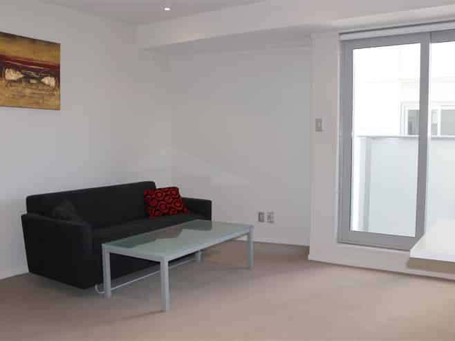 921/72-82 Taranaki Street, Te Aro