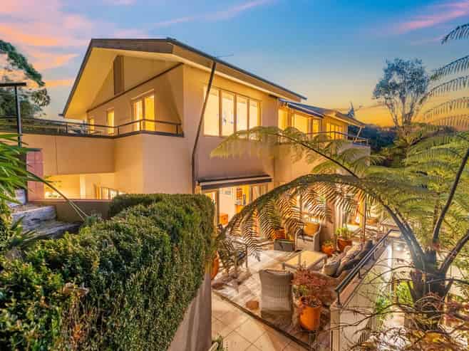 54B Wairere Road, Belmont