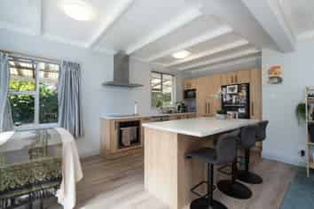 42 Wingatui Road, Mosgiel