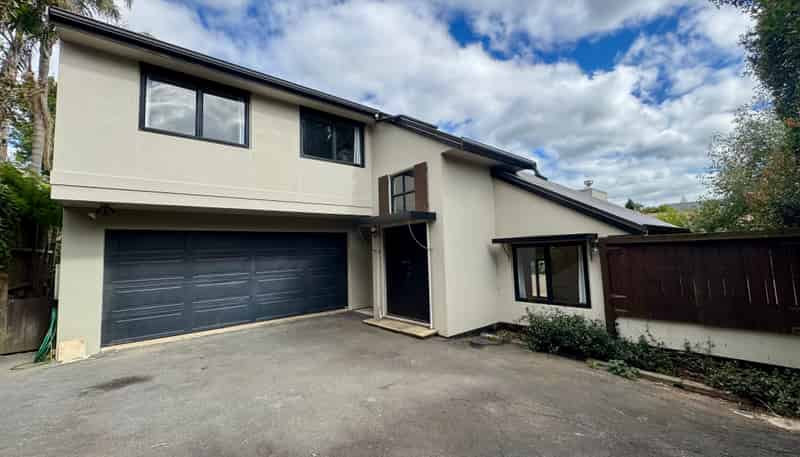 16B Abbotts Way, Remuera