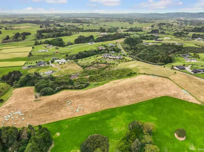 52 Gordon Francis Drive, Pukekohe East