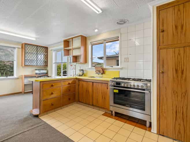 12 Shaw Street, MOSGIEL