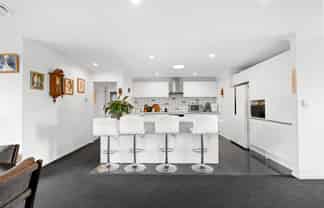 52 Norfolk Drive, Cambridge