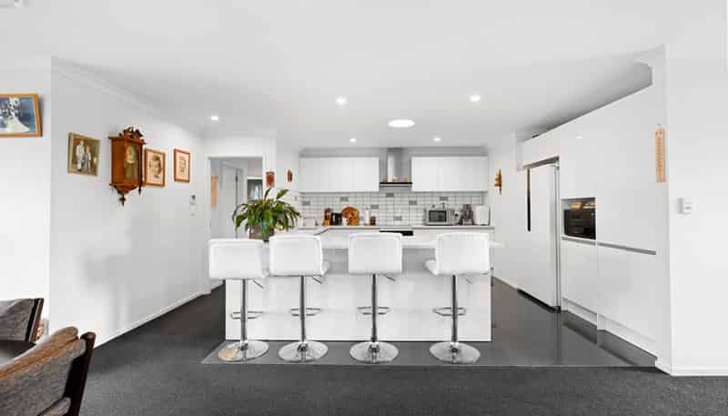 52 Norfolk Drive, Cambridge