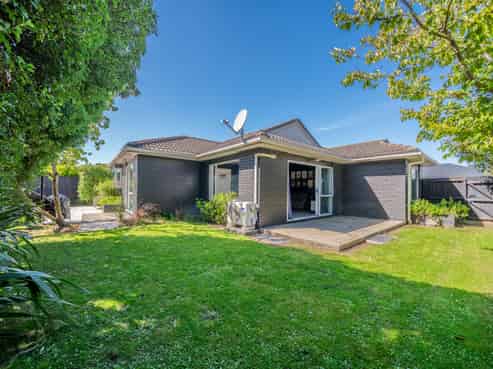 30B Surfers Place, North New Brighton