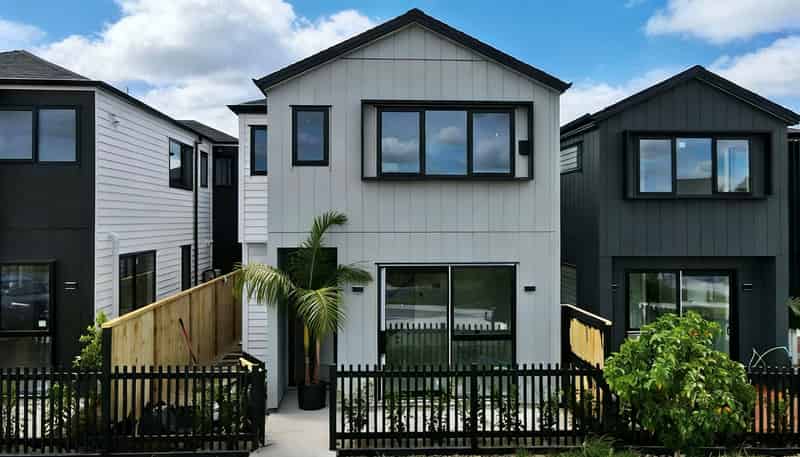 4 Honohono Avenue, Milldale