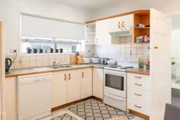 44 Elizabeth Street, Victoria