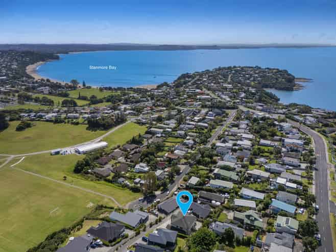 5 Waititiro Rise, Stanmore Bay