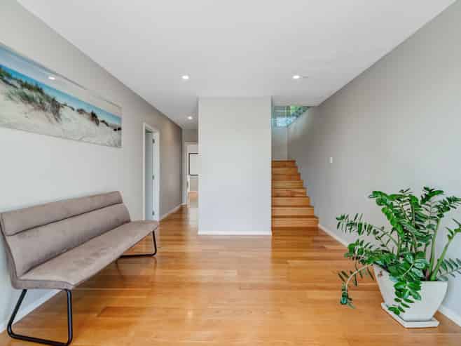 5 Waititiro Rise, Stanmore Bay