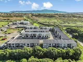 54/10 Trieste Way, Paraparaumu