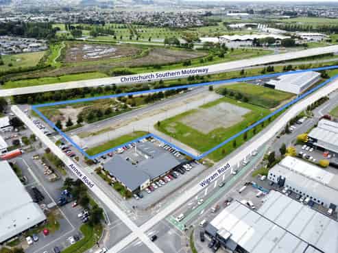 Industrial Design & Build on High Profile Land