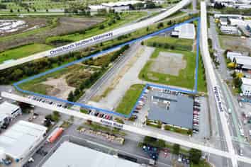 Industrial Design & Build on High Profile Land