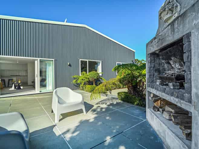 28 Pitt Street, Clive