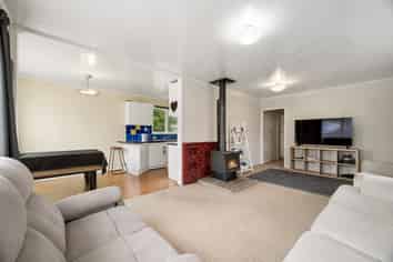286 Clayton Road, Pukehangi