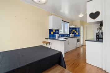 286 Clayton Road, Pukehangi