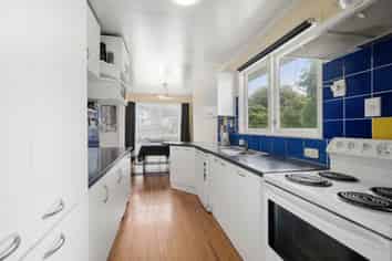 286 Clayton Road, Pukehangi