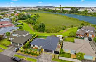 24 Fremantle Place, Pakuranga Heights