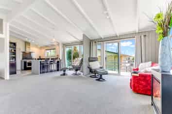 16 Esmae Place, Dinsdale