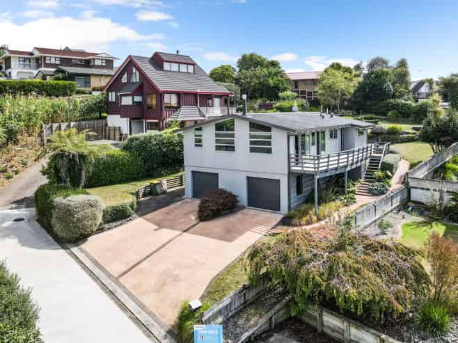 16 Esmae Place, Dinsdale