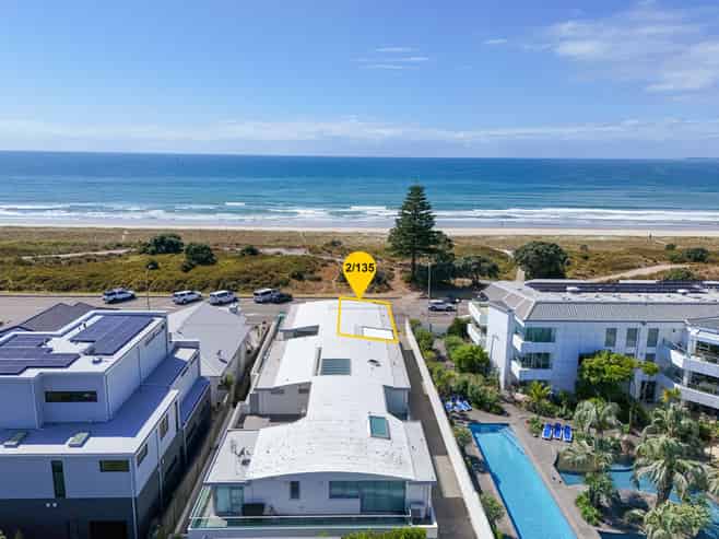 2/135 Marine Parade, Mount Maunganui